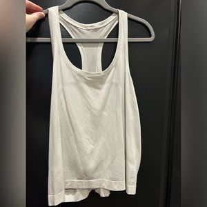 Lululemon swiftly tank race length
